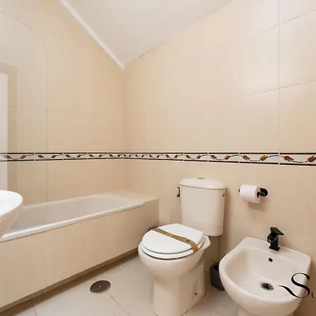 Townhouse With Jacuzzi,sea Views, Swimming Pool,garage *