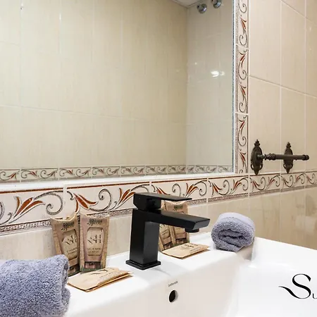 Holiday home Townhouse With Jacuzzi,sea Views, Swimming Pool,garage *