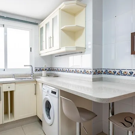 Townhouse With Jacuzzi,sea Views, Swimming Pool,garage *
